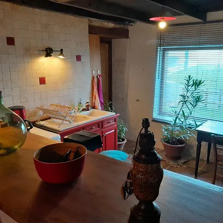 Holiday home Grange Renovee Et Son Jardin Dans L'avant Pays Savoyard Champagneux